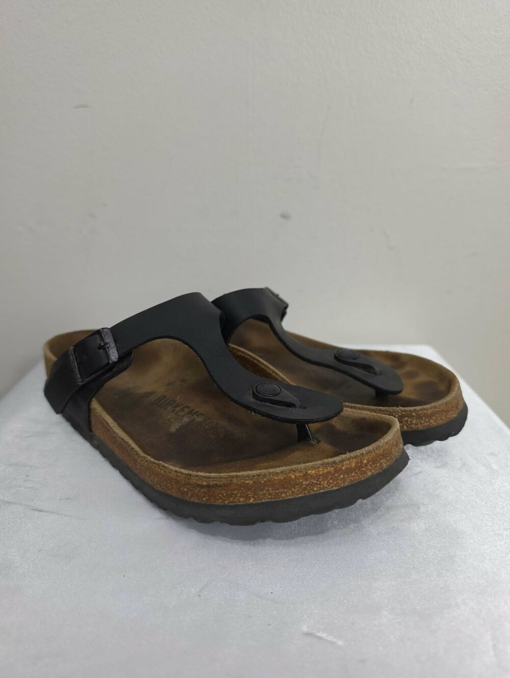 Birkenstock Gizeh Black Leather T-Post Cork Sandals